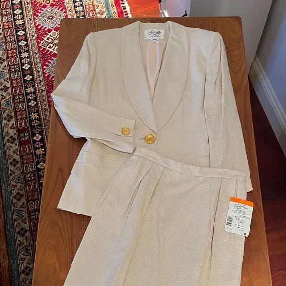 NWT Saville Suit Skirt & Blazer Classic Business Style Beige/Cream 6P Vintage - Picture 1 of 16